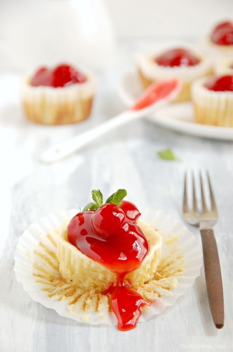 Easy Mini Cherry Cheesecakes|thekitchenmccabe.com