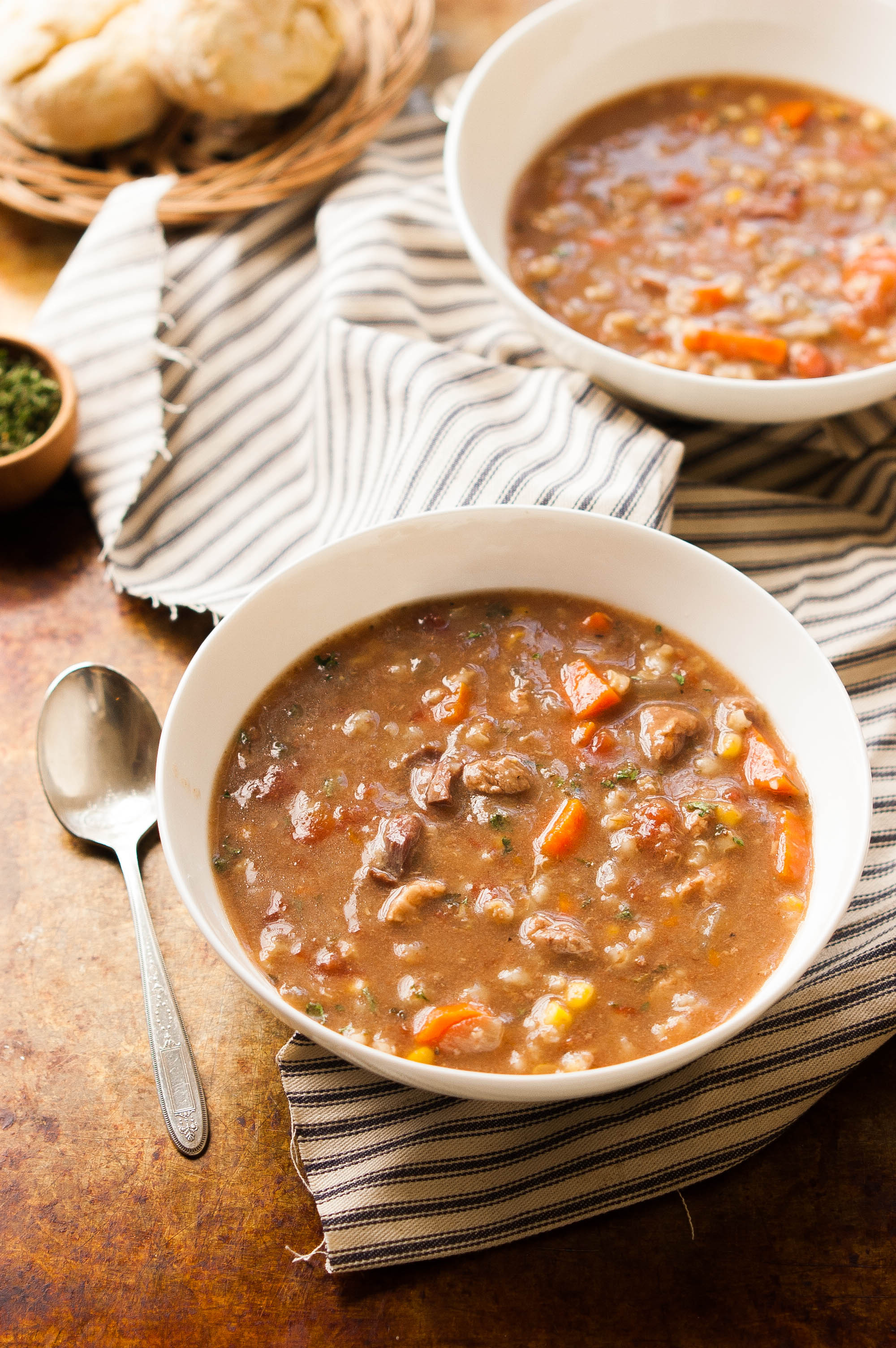 Slow Cooker Beef Vegetable Barley Soup - The Kitchen McCabe